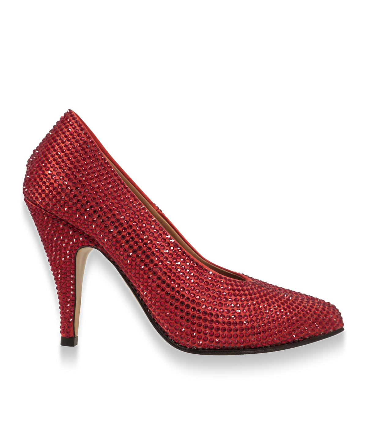 Maison Margiela Pumps in Rot mit Kristallbesatz, Seitenansicht