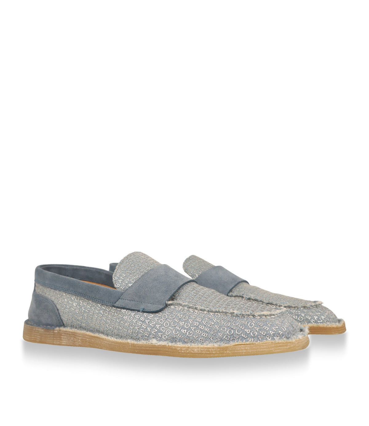 Dolce & Gabbana Herren Loafer aus Denim mit silberner Logo-Prägung, Paar in Schrägansicht