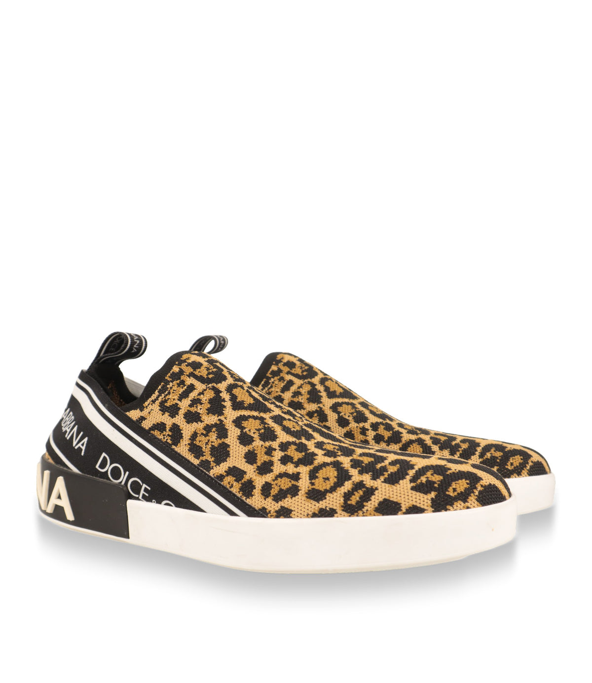 Dolce & Gabbana Sneaker Paar mit Leo-Strick und Logoband in Schrägansicht