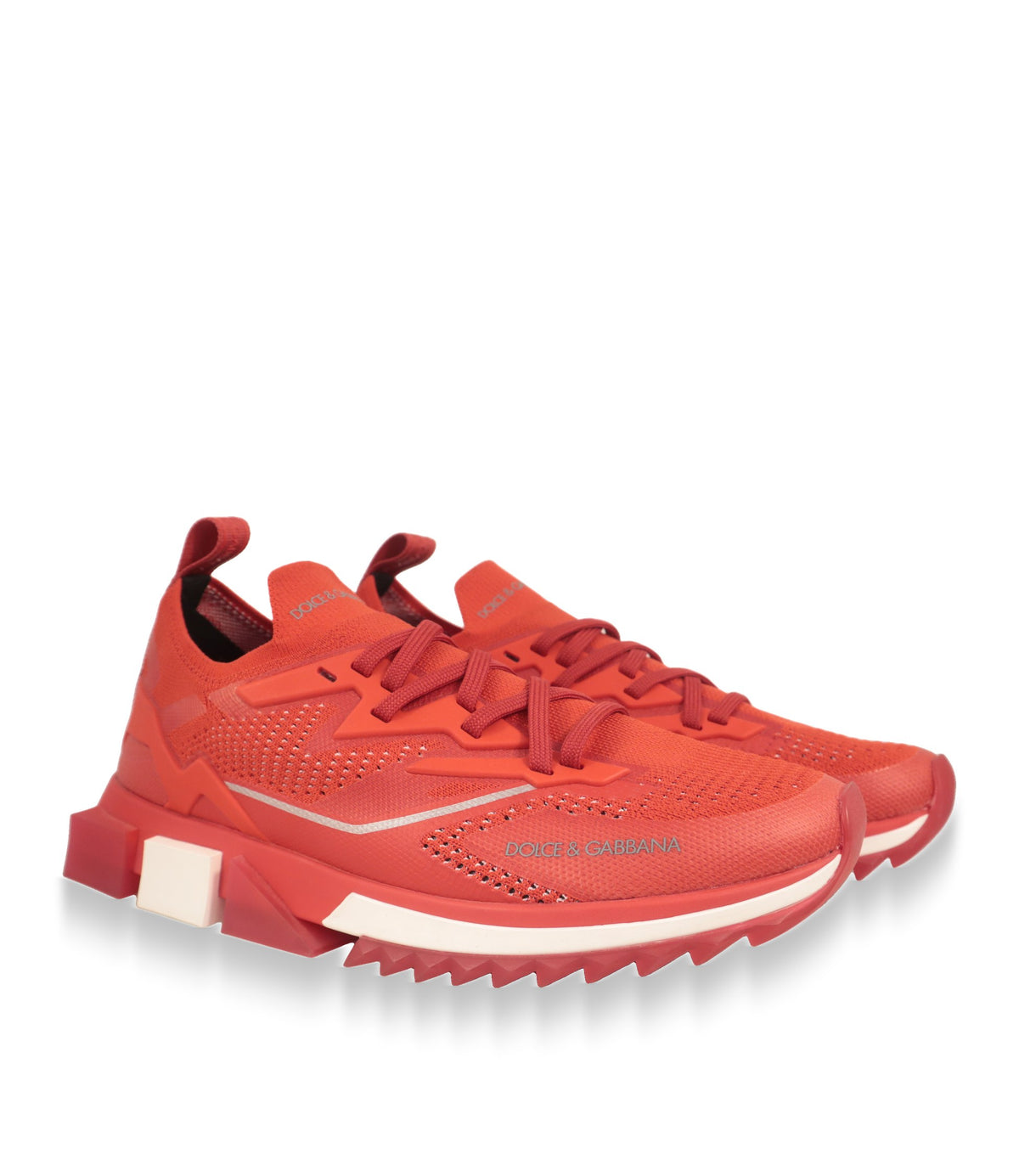 Rote Dolce & Gabbana Sneaker aus Strick im Paar, Dreiviertelansicht