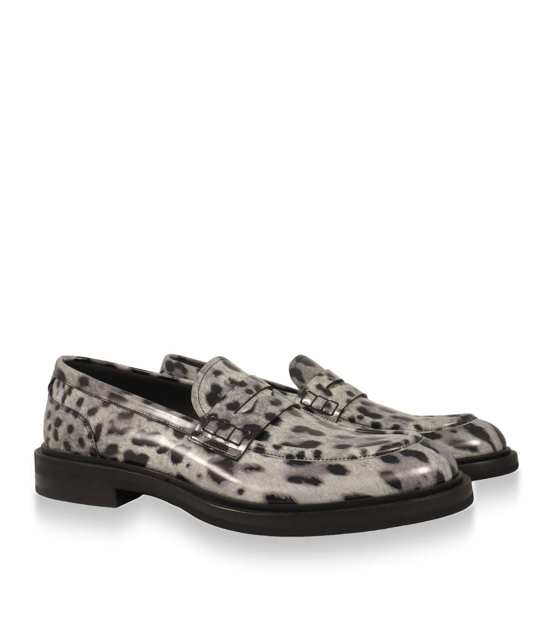 Dolce & Gabbana Herren Loafer aus Kalbsleder mit Leopardenprint, Paaransicht schräg