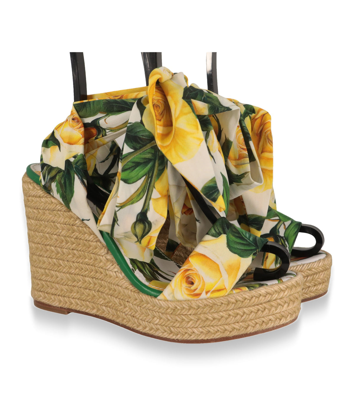 Dolce & Gabbana Keilsandalen aus bedrucktem Charmeuse mit gebundener Schleife, Schrägansicht