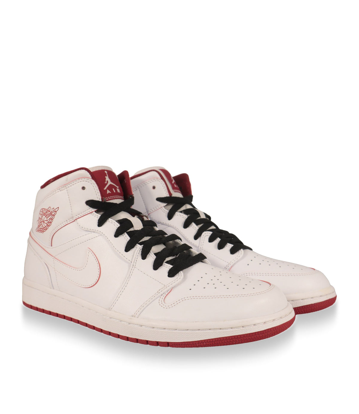 Air Jordan High-Top Sneaker Paar in Weiß und Gym Red mit schwarzen Schnürsenkeln