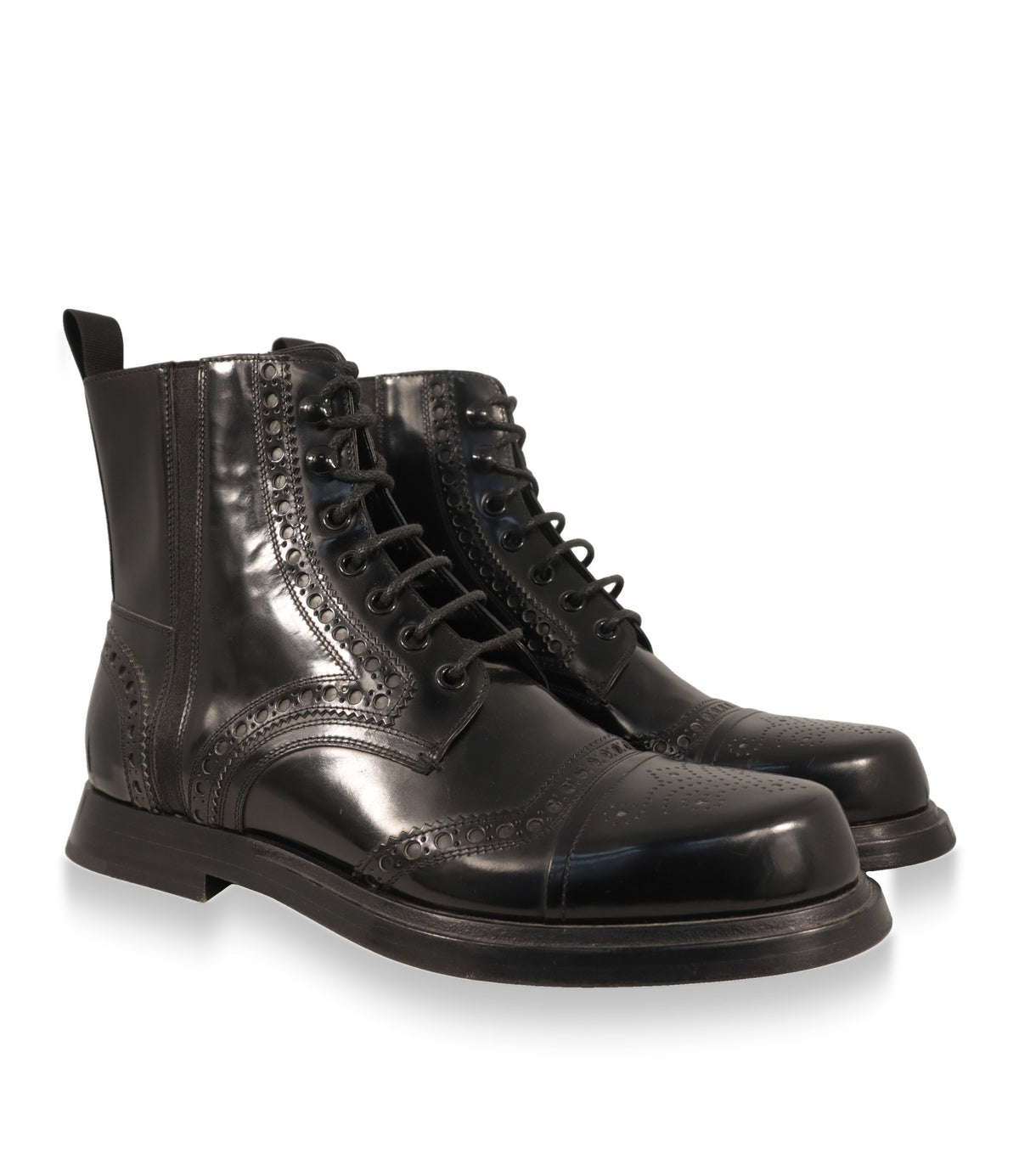 Dolce & Gabbana Schnürstiefeletten aus poliertem Leder, Paaransicht von schräg vorn