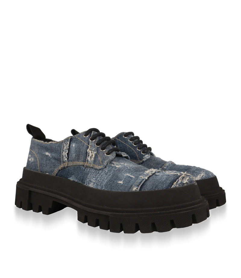 Dolce & Gabbana Derby Schuhe Paar in Dreiviertelansicht mit Patchwork-Denim und schwarzer Schnürung