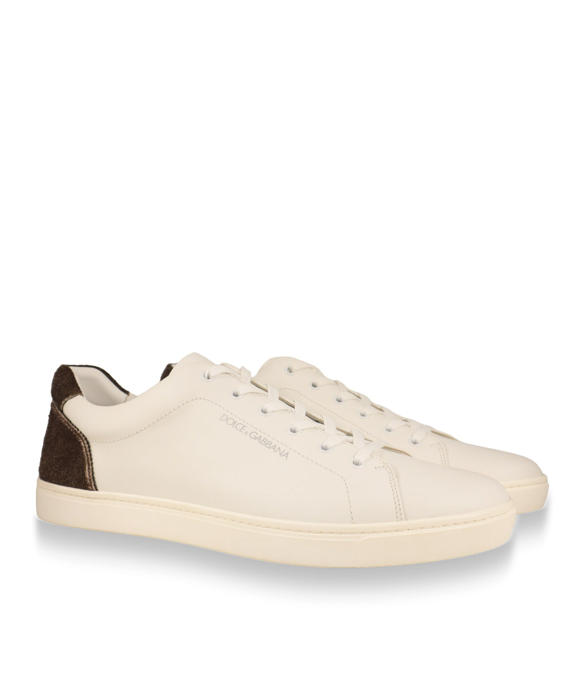 Dolce & Gabbana Sneaker Paar in Weiß mit weißer Gummisohle, Dreiviertelansicht