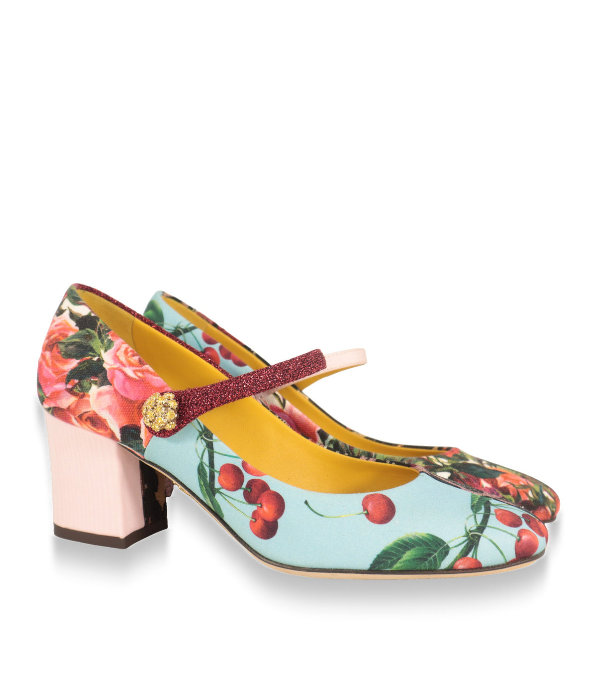 Dolce & Gabbana Mary Jane Schuhe Paar mit rotem Glitzerriemen und Rosenprint, Dreiviertelansicht