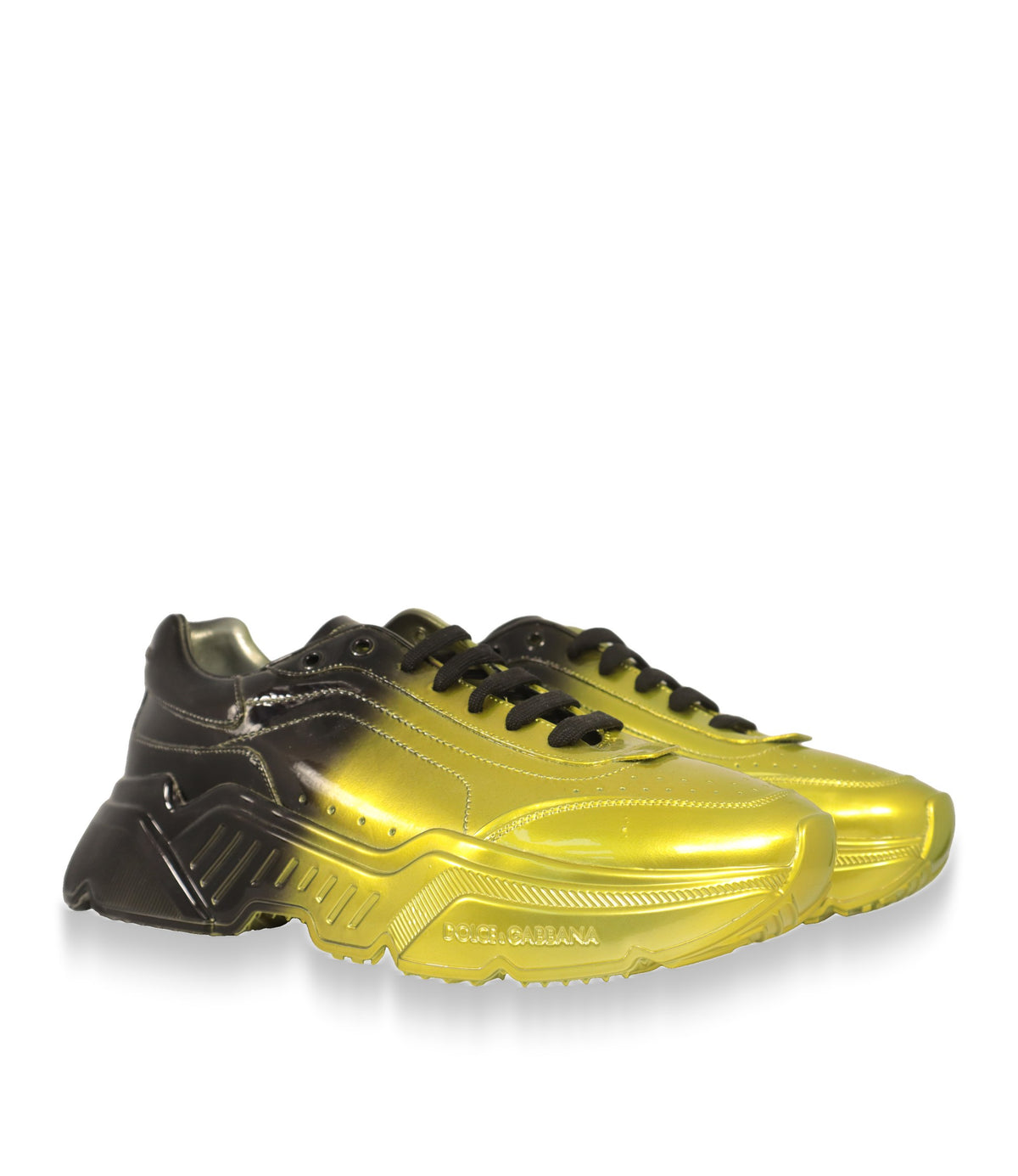 Dolce & Gabbana Herren Sneaker aus Kalbs- und Lackleder, Dreiviertelansicht des Paares