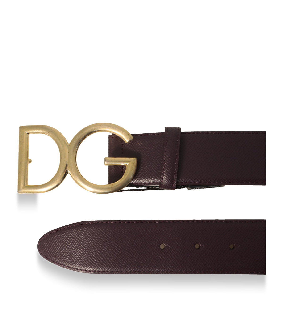 Detailansicht der goldenen DG-Logoschließe am Dolce & Gabbana Ledergürtel in Weinrot