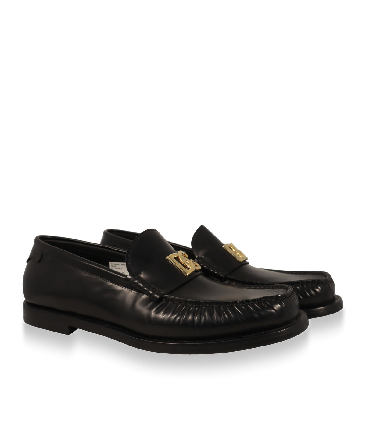 Dolce & Gabbana Loafer Paar in Schrägansicht mit goldenem DG-Logo auf dem Lederriemen
