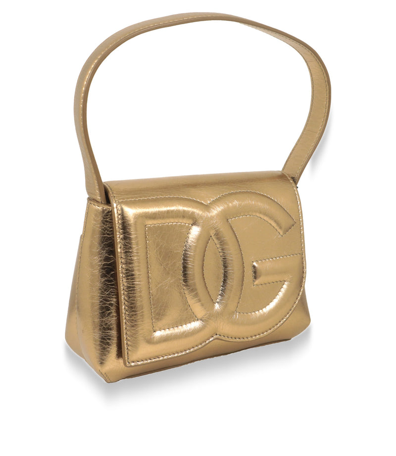 Goldene Dolce & Gabbana Schultertasche in Schrägansicht mit schmalem Schulterriemen