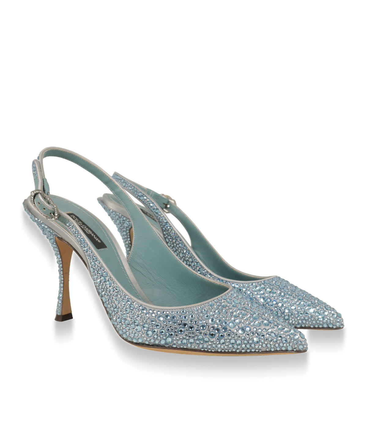 Dolce & Gabbana Slingback Pumps aus Satin mit blauen Kristallen, Paaransicht schräg von vorn
