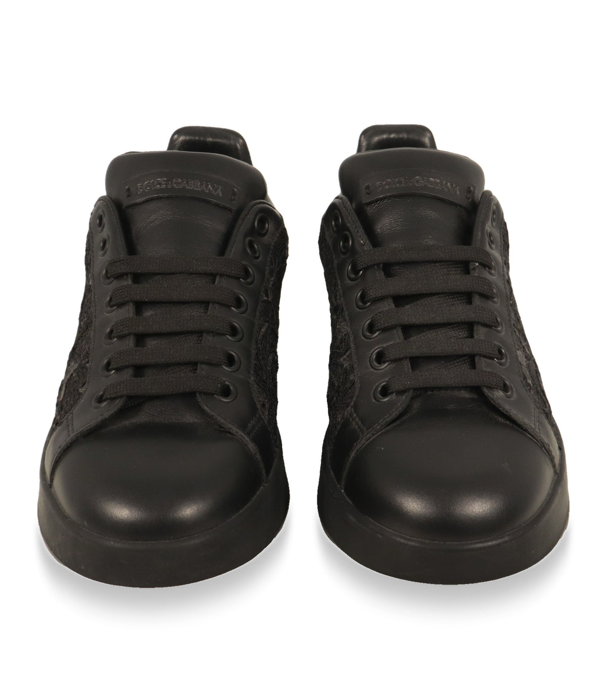 Dolce & Gabbana Sneaker schwarz, Frontansicht mit Schnürung und runder Lederkappe
