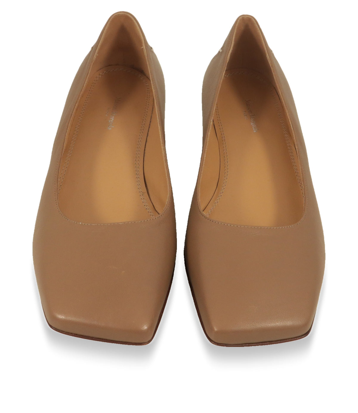Maison Margiela Ballerinas Frontansicht mit Ledereinstieg und Lederfutter
