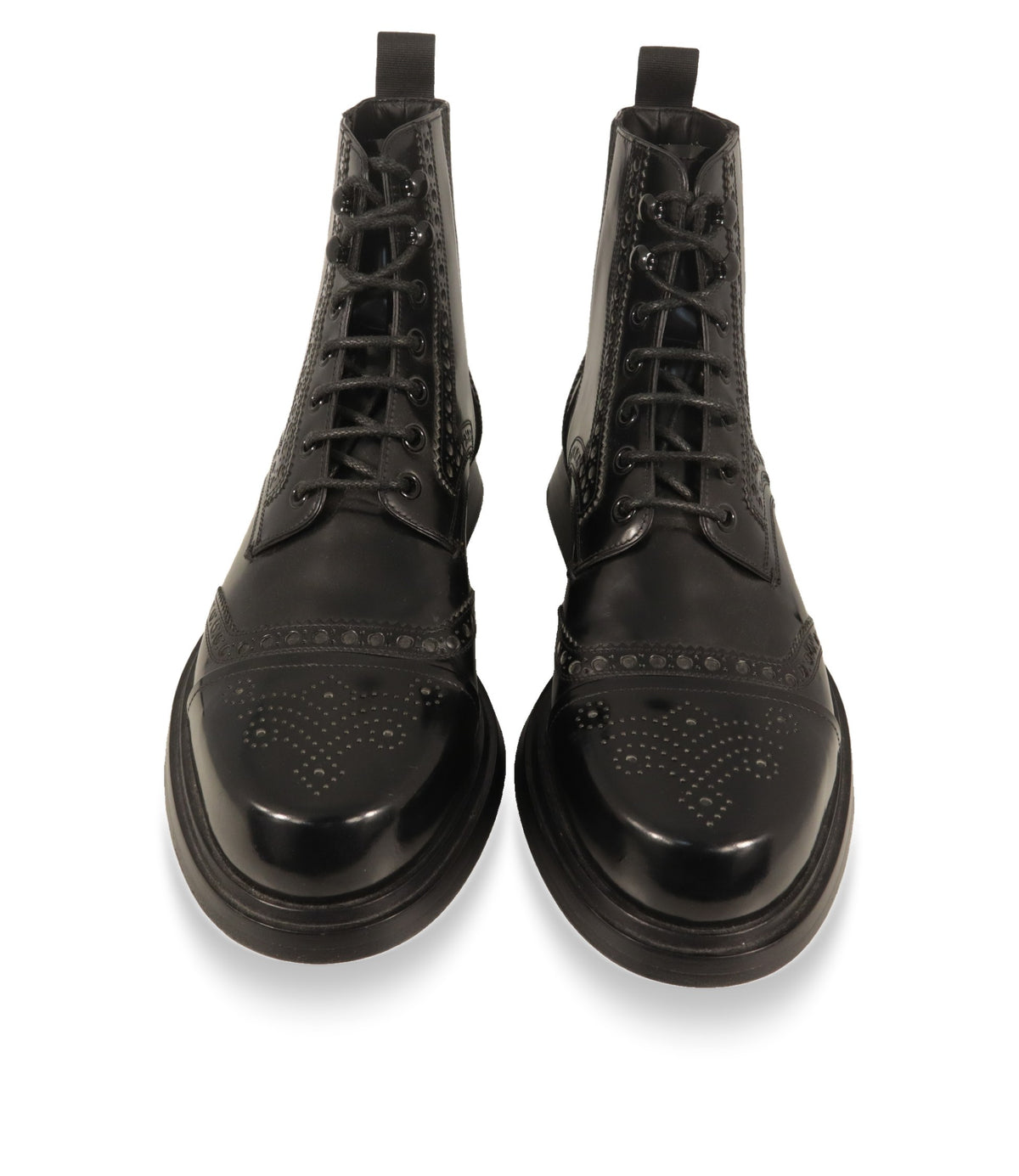 Schwarze Dolce & Gabbana Boots mit Budapester-Lochung in der Frontansicht