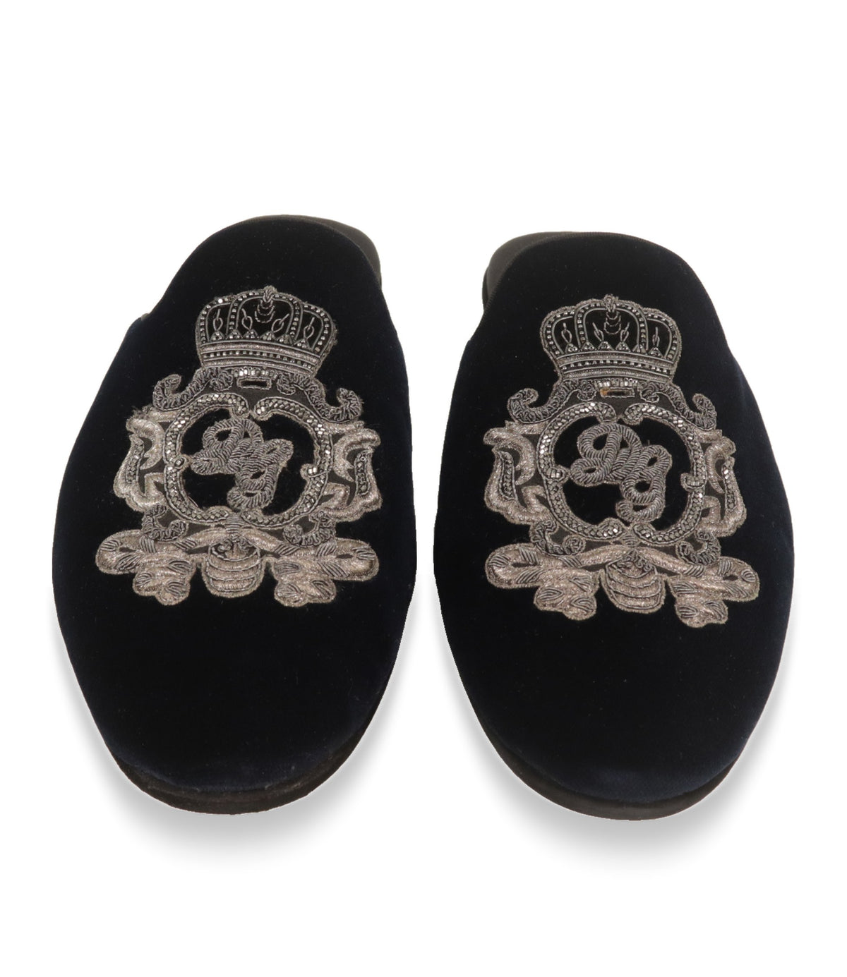 Dolce & Gabbana Slipper von oben mit silberner Wappen-Stickerei