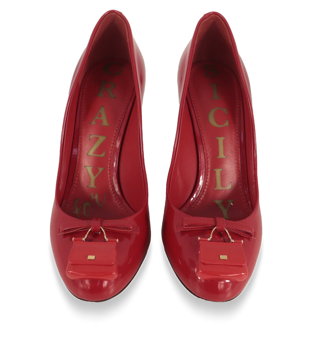 Dolce & Gabbana Pumps in Rot von vorne mit Leder-Innenfutter und Schriftzug
