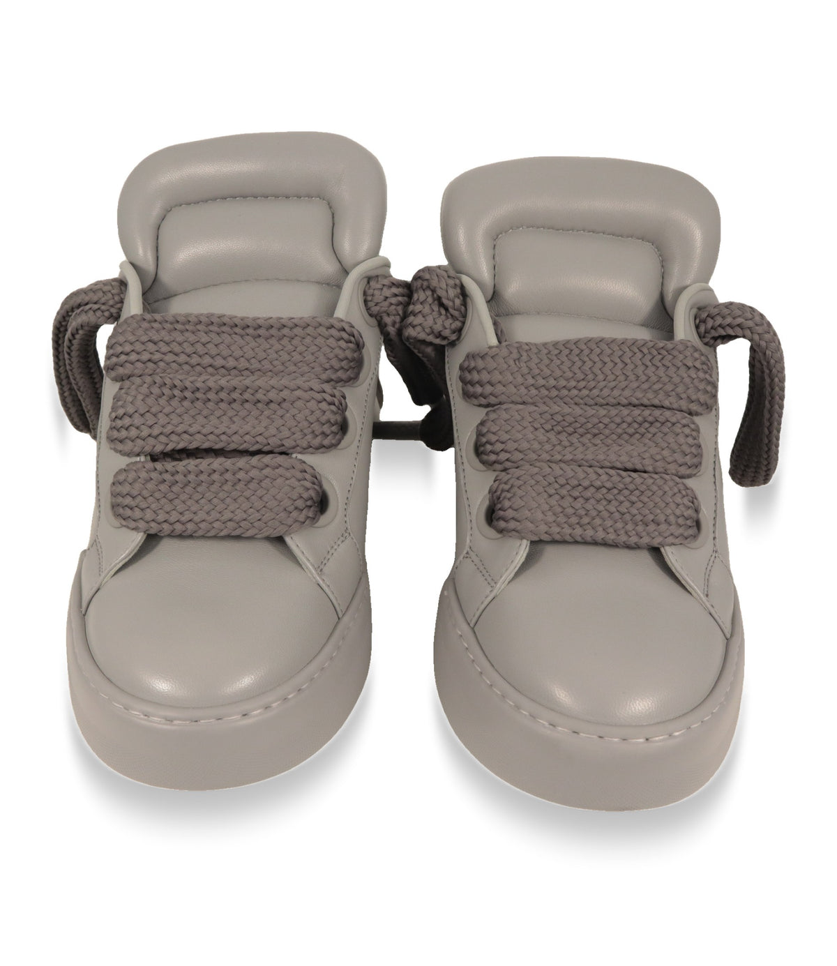 Dolce & Gabbana Herren Sneaker Grau in der Frontansicht mit extrabreiten Schnürsenkeln