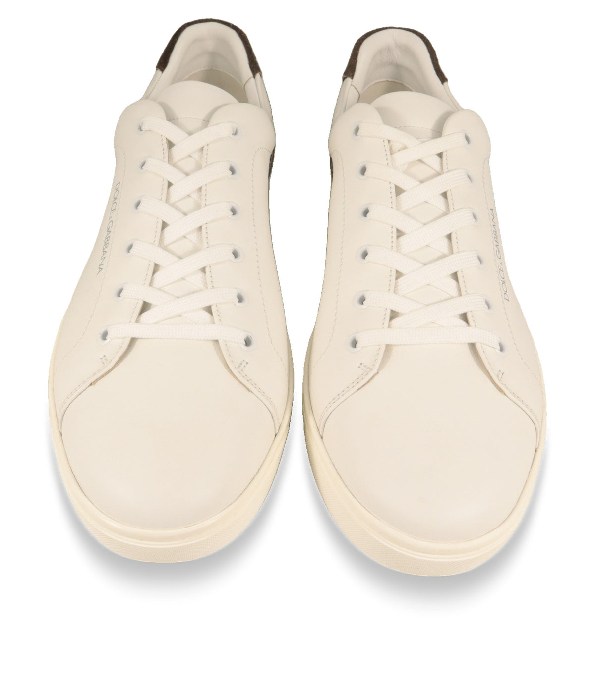 Weiße Dolce & Gabbana Sneaker von oben mit flacher Schnürung und runder Kappe