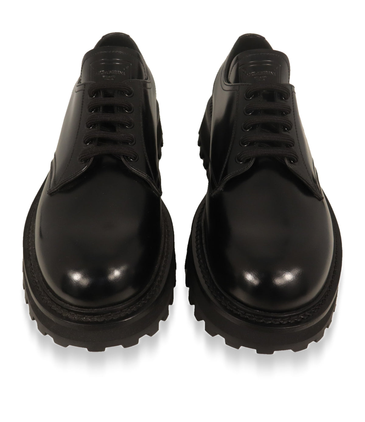 Dolce & Gabbana Derby Schuhe von vorne mit runder Kappe und schwarzer Schnürung