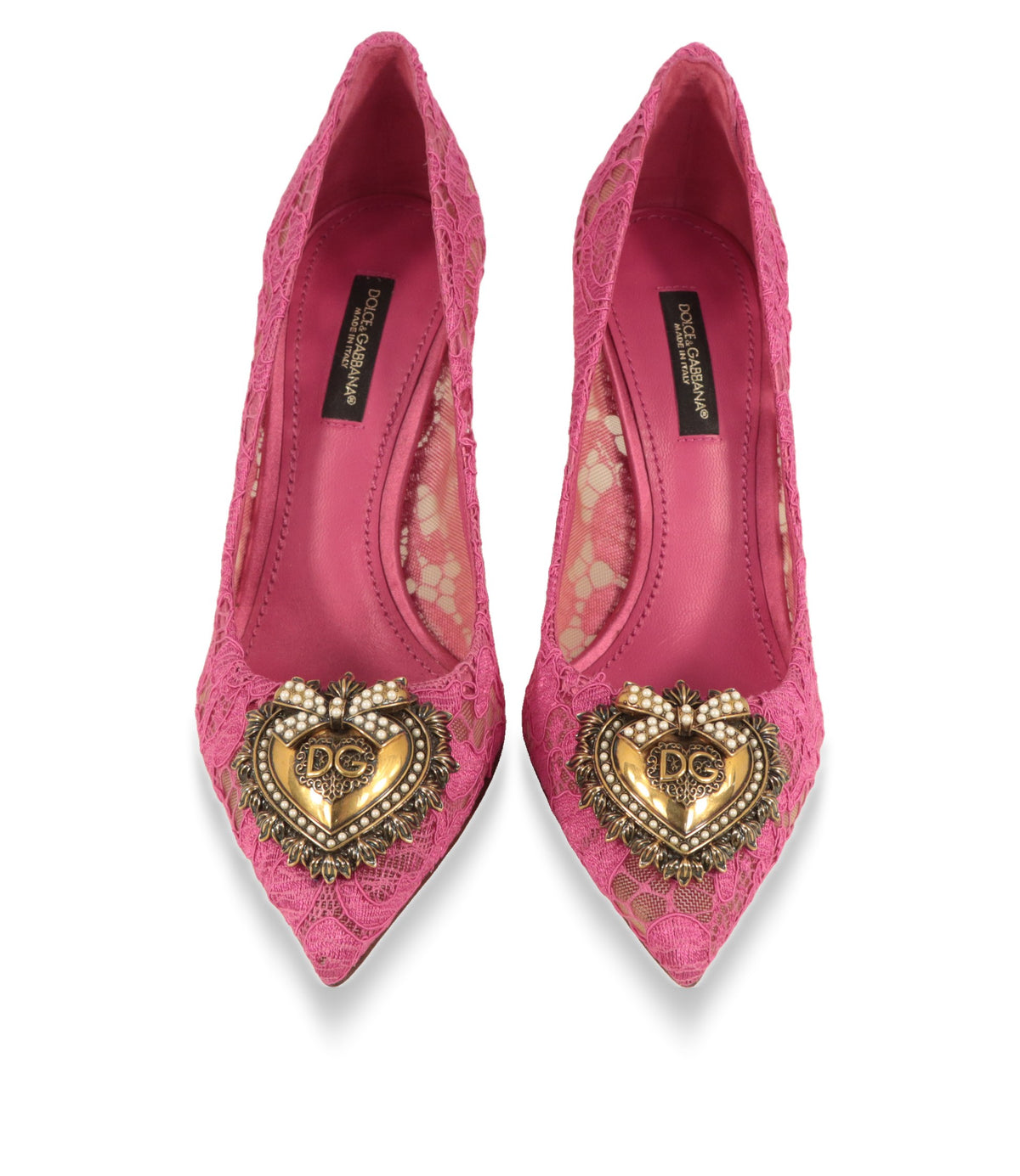 Dolce & Gabbana Pumps von oben mit spitzer Kappe, Perlenherz und Logo-Innensohle