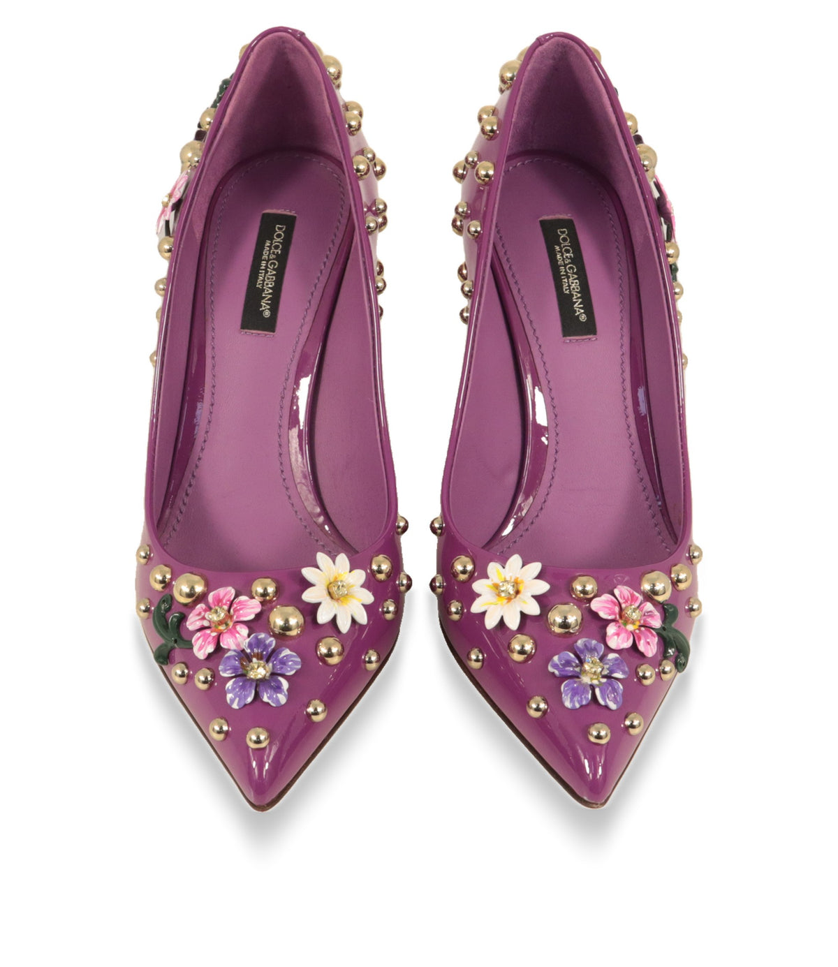 Dolce & Gabbana Damenschuhe mit spitzer Kappe, Blüten und Nietenbesatz von oben fotografiert