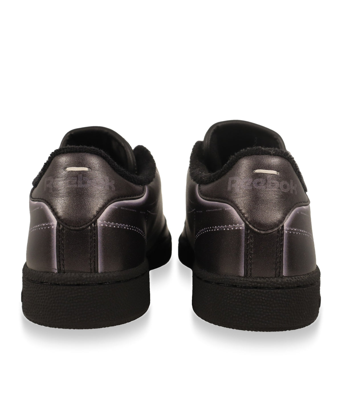 Maison Margiela Sneaker Rückansicht mit Fersenlogo und Fleece-Abschluss