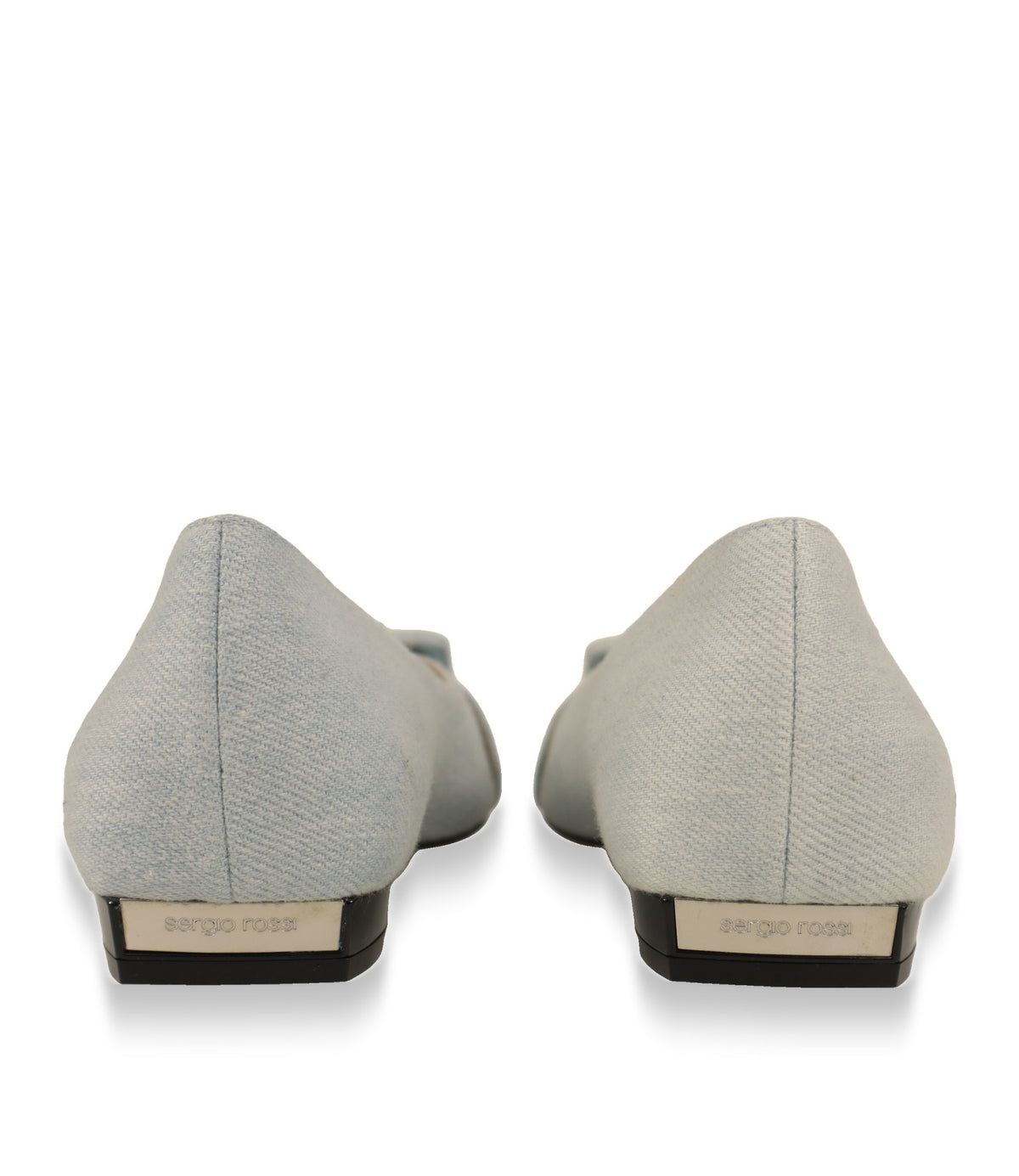 Sergio Rossi Ballerinas Rückansicht mit schwarzem Blockabsatz und Metallplakette