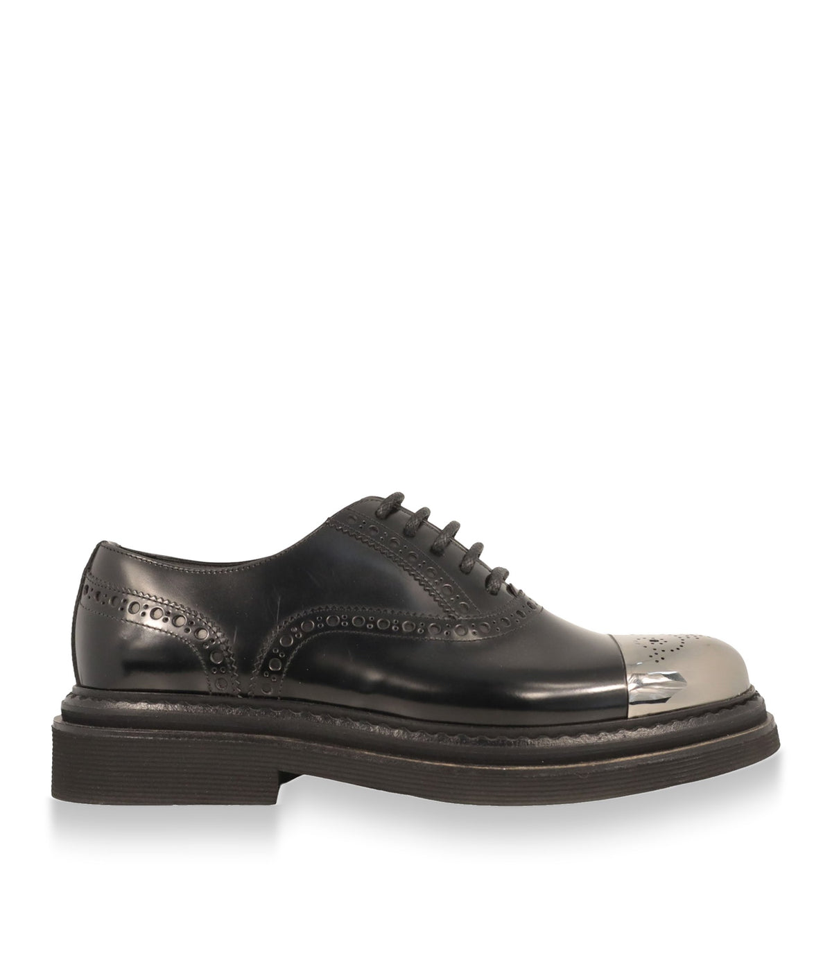 Dolce & Gabbana Schnürschuhe Größe 41,5 aus schwarzem Leder mit silberner Metallkappe und Brogue-Details.
