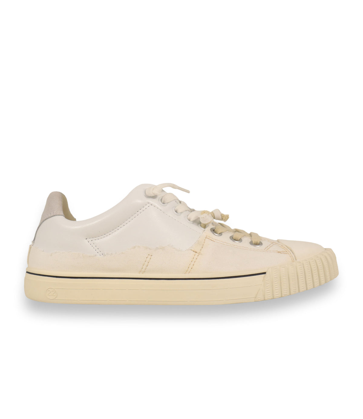 Maison Margiela Sneaker Größe 41 in Creme und Off-White aus Leder und Canvas mit Gummisohle im Designer Sale.