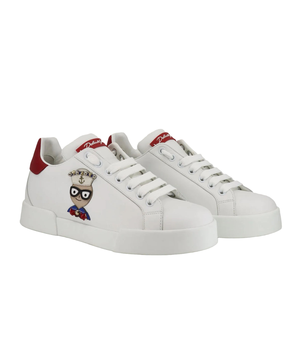 Weißer Dolce & Gabbana Sneaker mit rotem Fersenbereich und Cartoon-Applikation