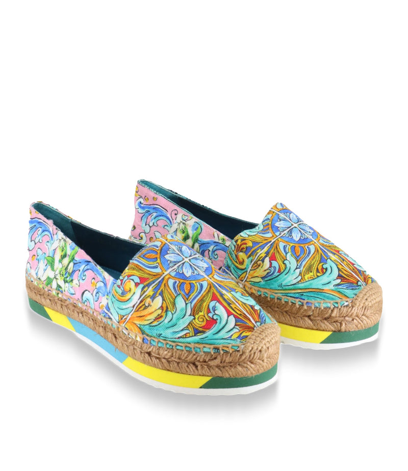 Bunte Dolce & Gabbana Espadrilles mit Majolika-Muster, Bastsohle und farbiger Gummisohle
