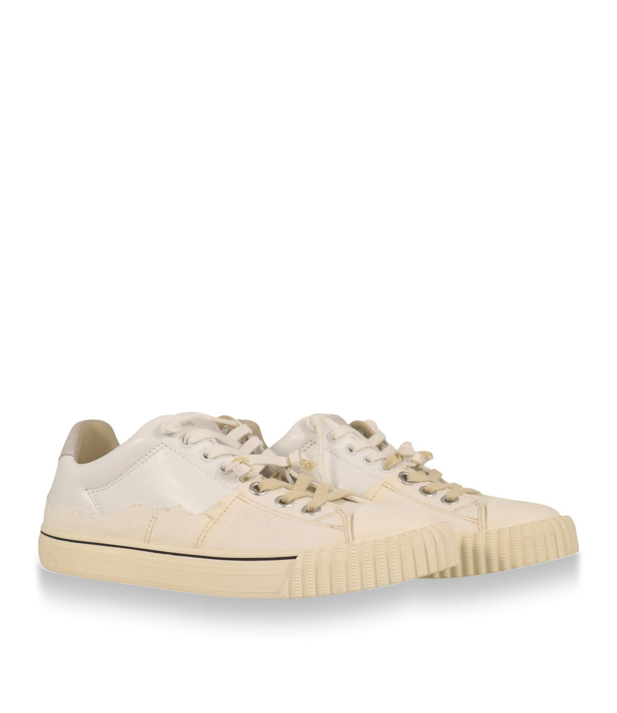Maison Margiela Sneaker Größe 41 in Creme und Off-White aus Leder und Canvas mit Gummisohle im Designer Sale.