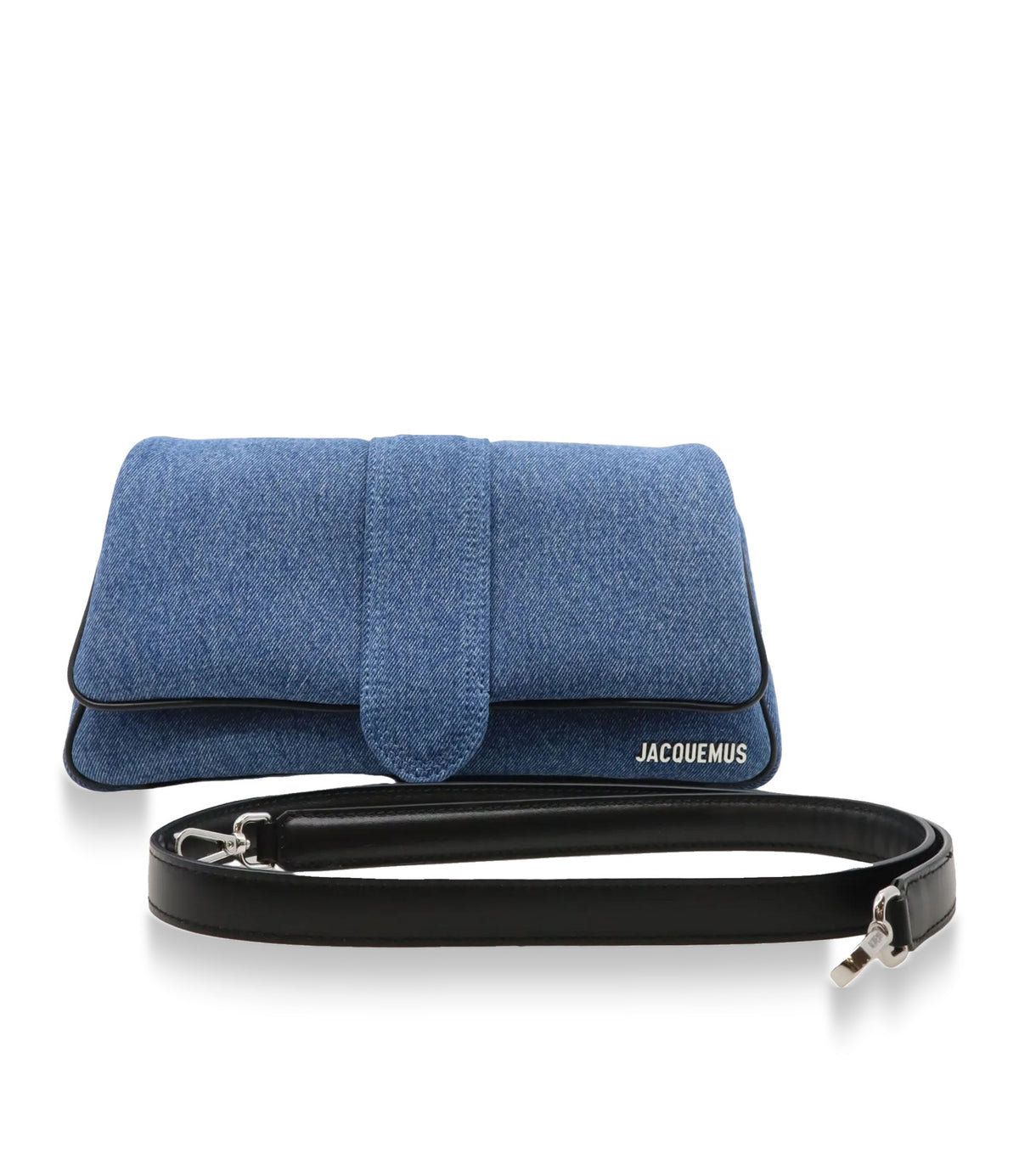 Jacquemus Clutch aus Jeansstoff in Blau mit Klappe und Logo-Detail