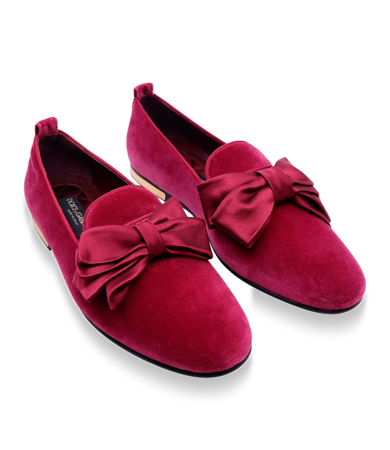 Dolce & Gabbana Slipper Größe 41 aus bordeauxfarbenem Samt mit Stoffblume und goldfarbenem Absatzdetail