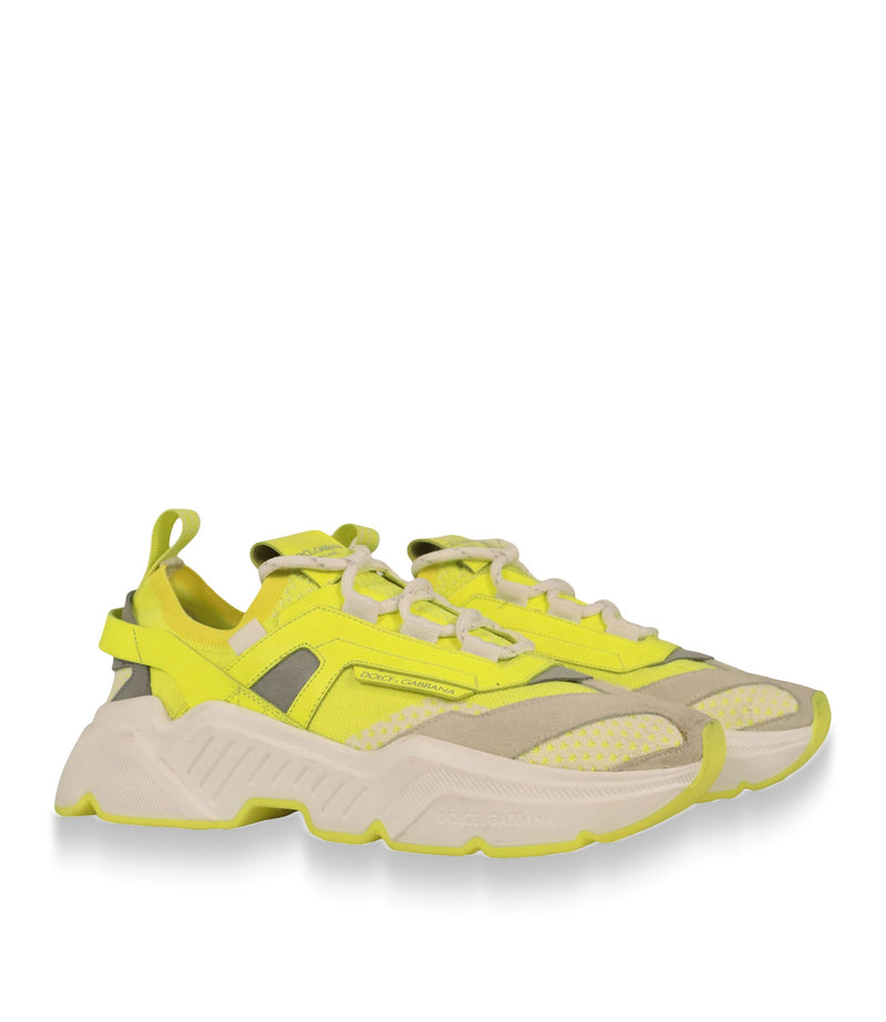 Dolce & Gabbana Sneaker Größe 40,5 in Neon-Gelb mit Chunky-Sohle und Veloursleder-Details im Dolce & Gabbana Sale.