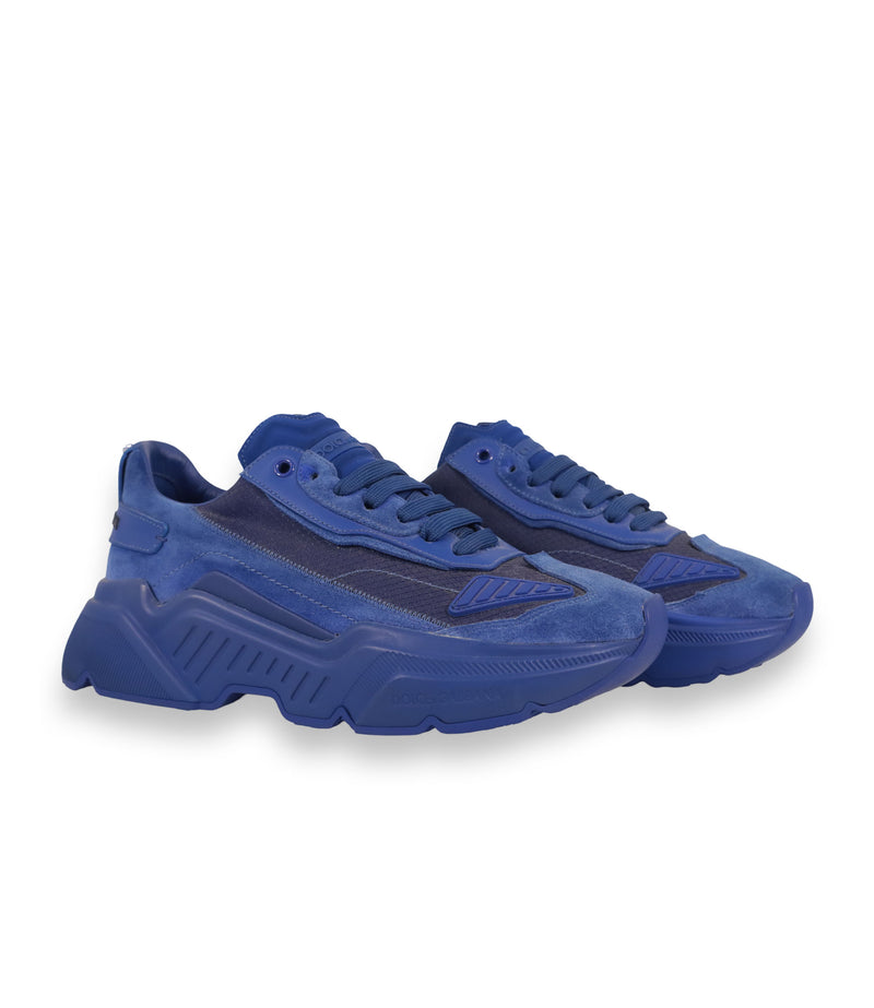 Dolce & Gabbana Sneaker Größe 40,5 in Blau aus Veloursleder mit markanter Oversized-Sohle und Designer-Details.