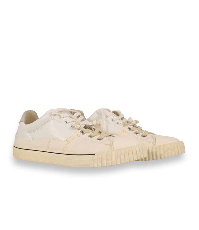 Maison Margiela Sneaker Größe 41 in Creme und Off-White aus Leder und Canvas mit Gummisohle im Designer Sale.