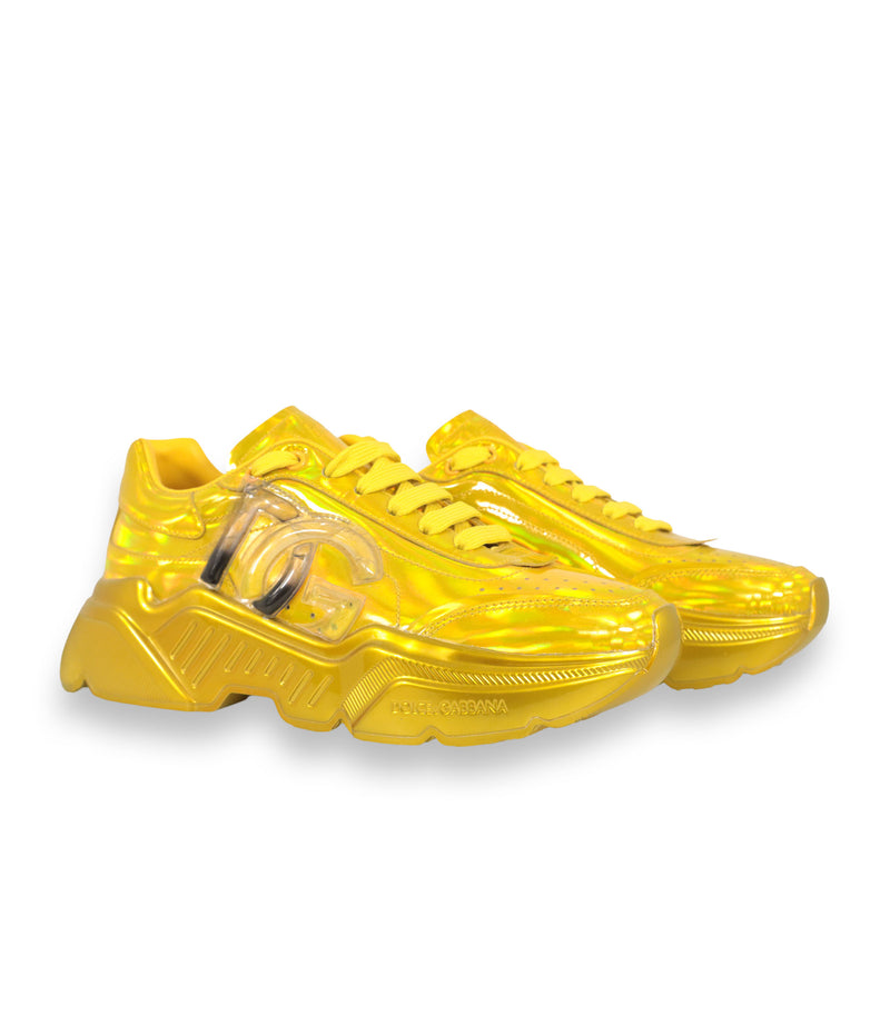 Dolce & Gabbana Sneaker Größe 39 in goldener Metallic-Optik mit DG Logo und markanter Plateau-Sohle.