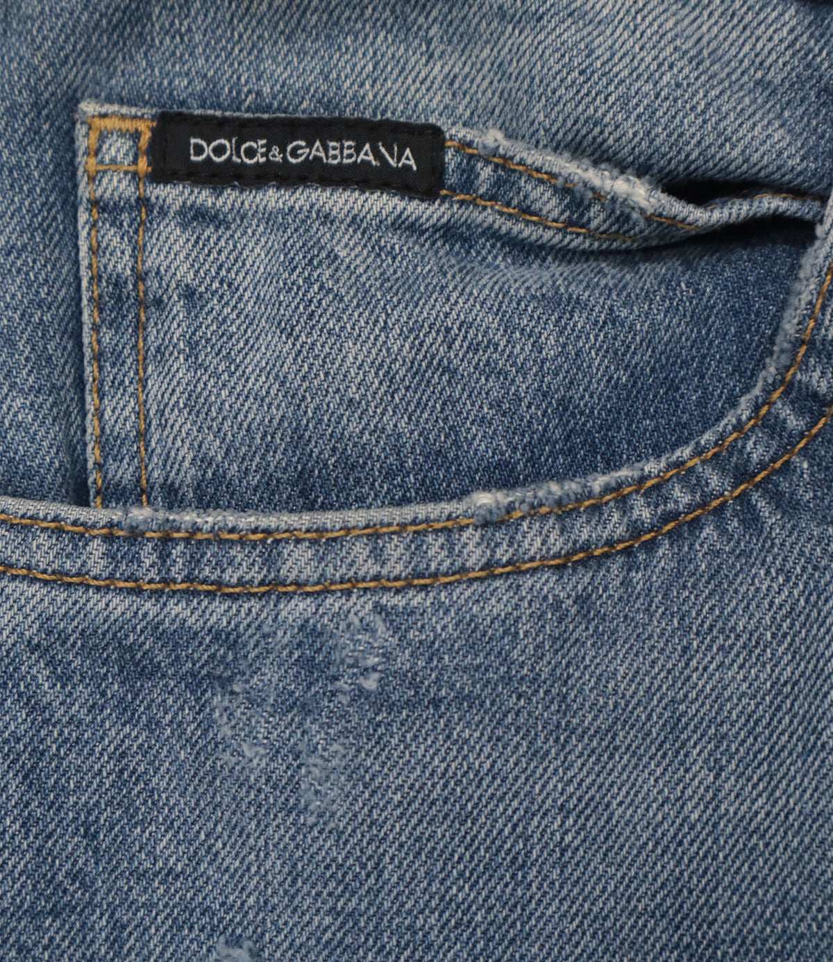 Dolce & Gabbana Jeans Größe IT 50 in hellblauem Used-Denim mit Destroyed-Details und Regular Fit aus Italien.