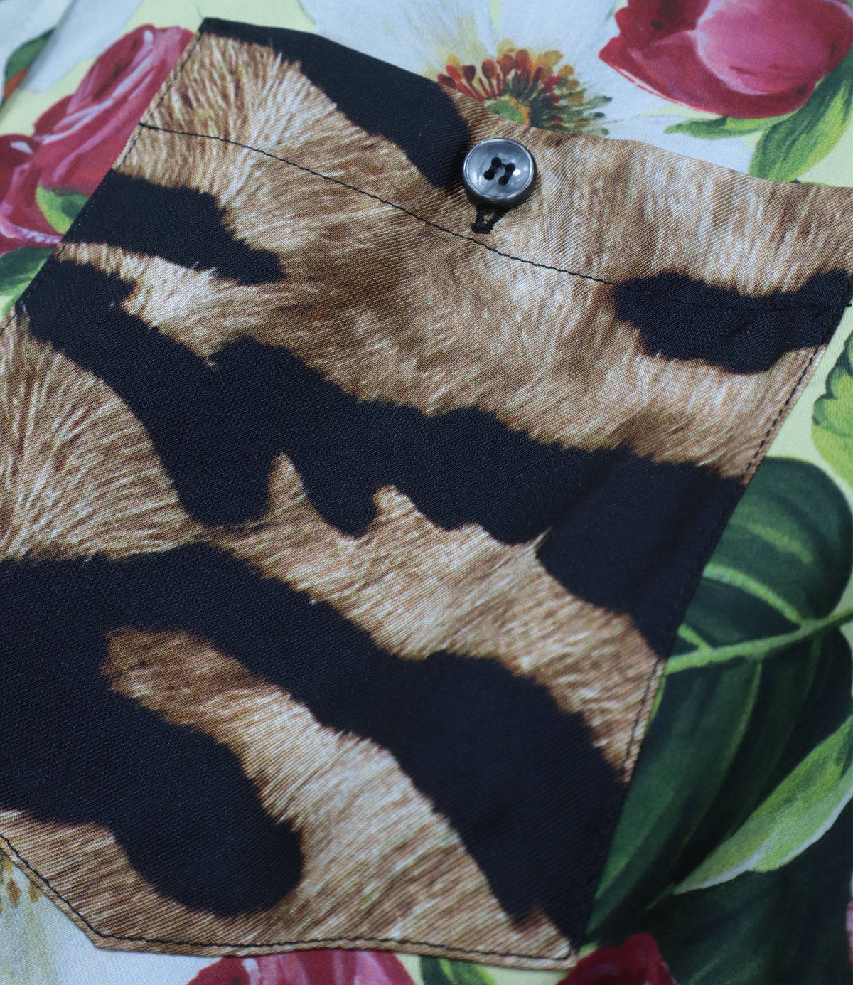Dolce & Gabbana Hemd Größe 38 mit floralem Print und Leo-Details in Multicolor