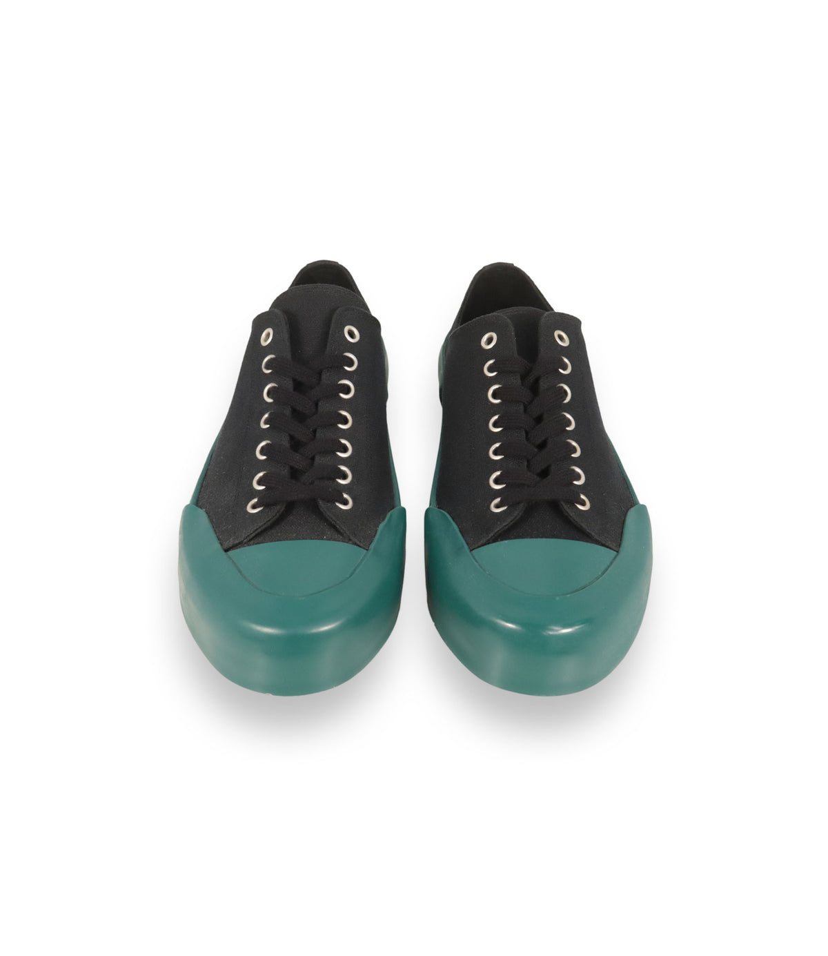 Jil Sander Sneaker Größe 39 aus schwarzem Canvas mit grün-türkiser Gummisohle und modernem Designer-Look.