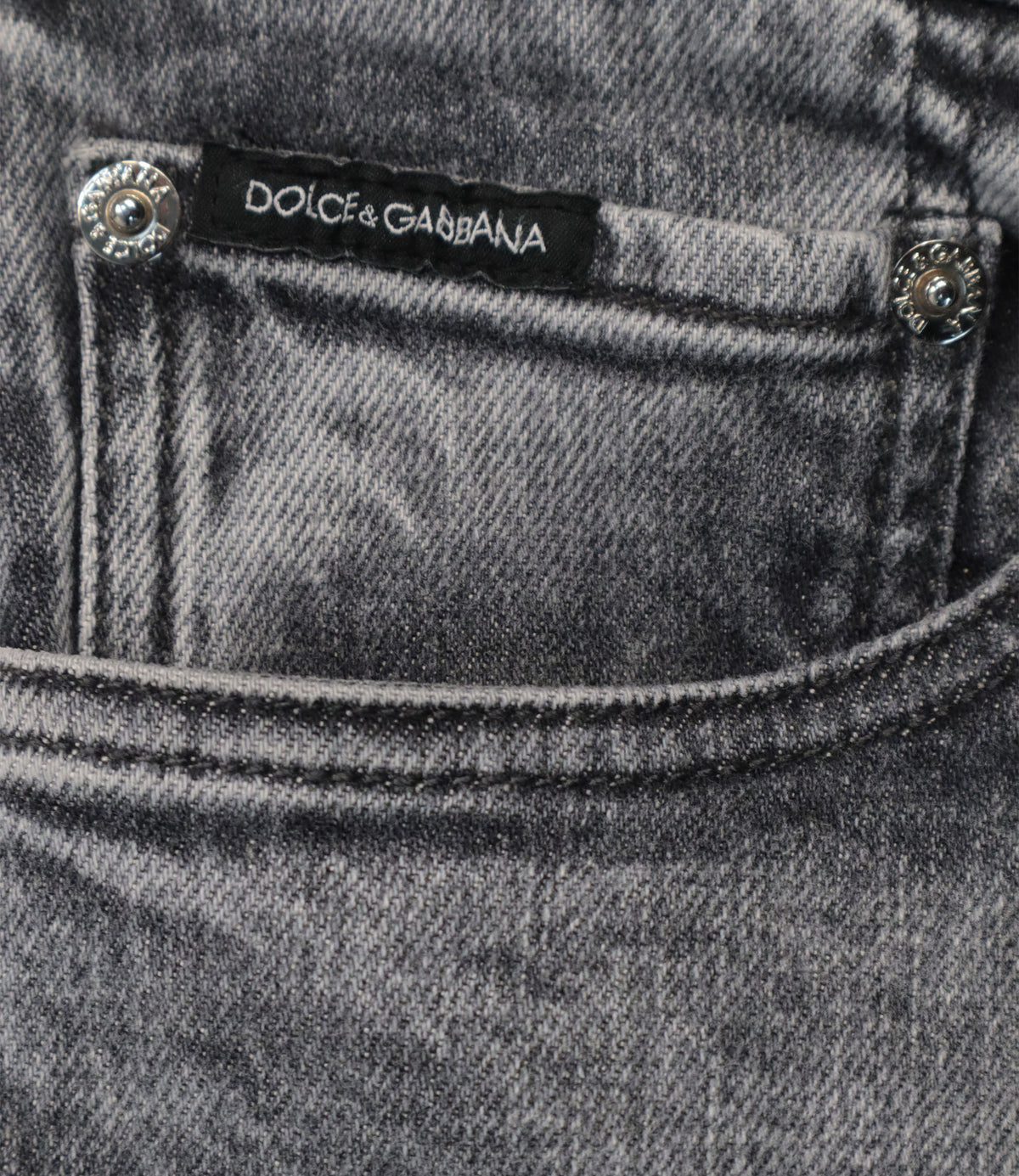 Dolce & Gabbana Jeans Größe IT 48 in grauer Waschung aus 100 % Baumwolle mit Skinny Fit aus Italien.