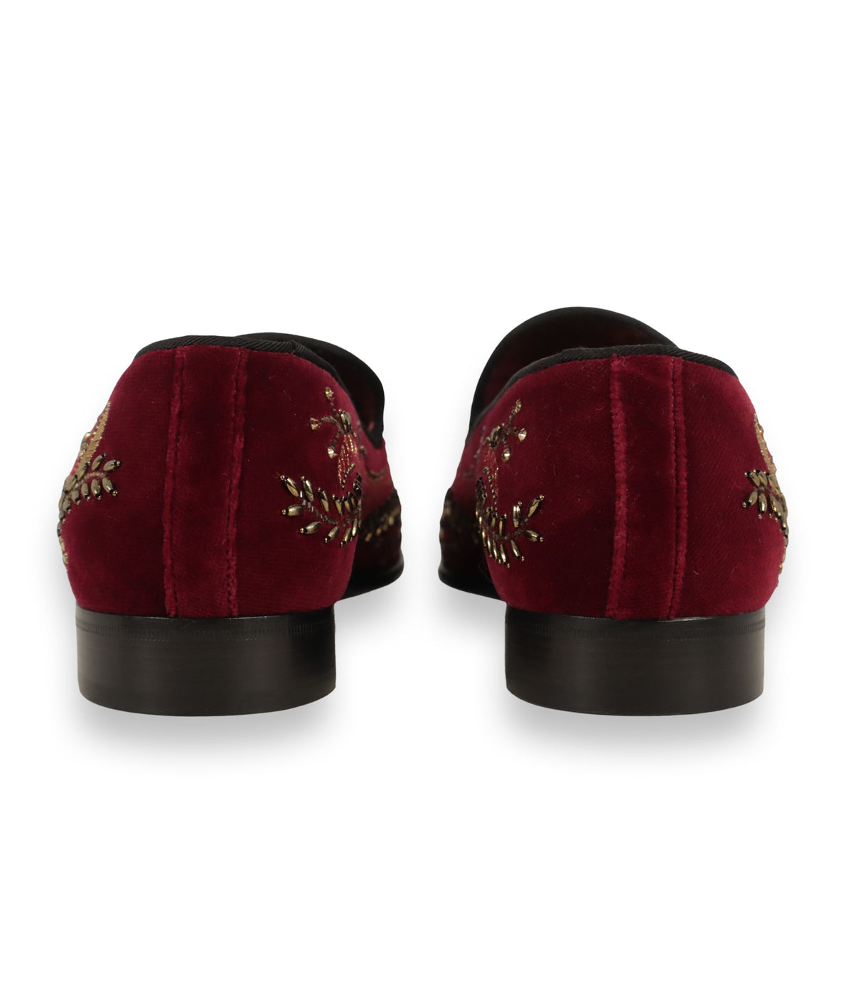 Dolce & Gabbana Loafer Größe 42 aus bordeauxrotem Samt mit goldfarbenen Stickereien und luxuriösen Verzierungen.