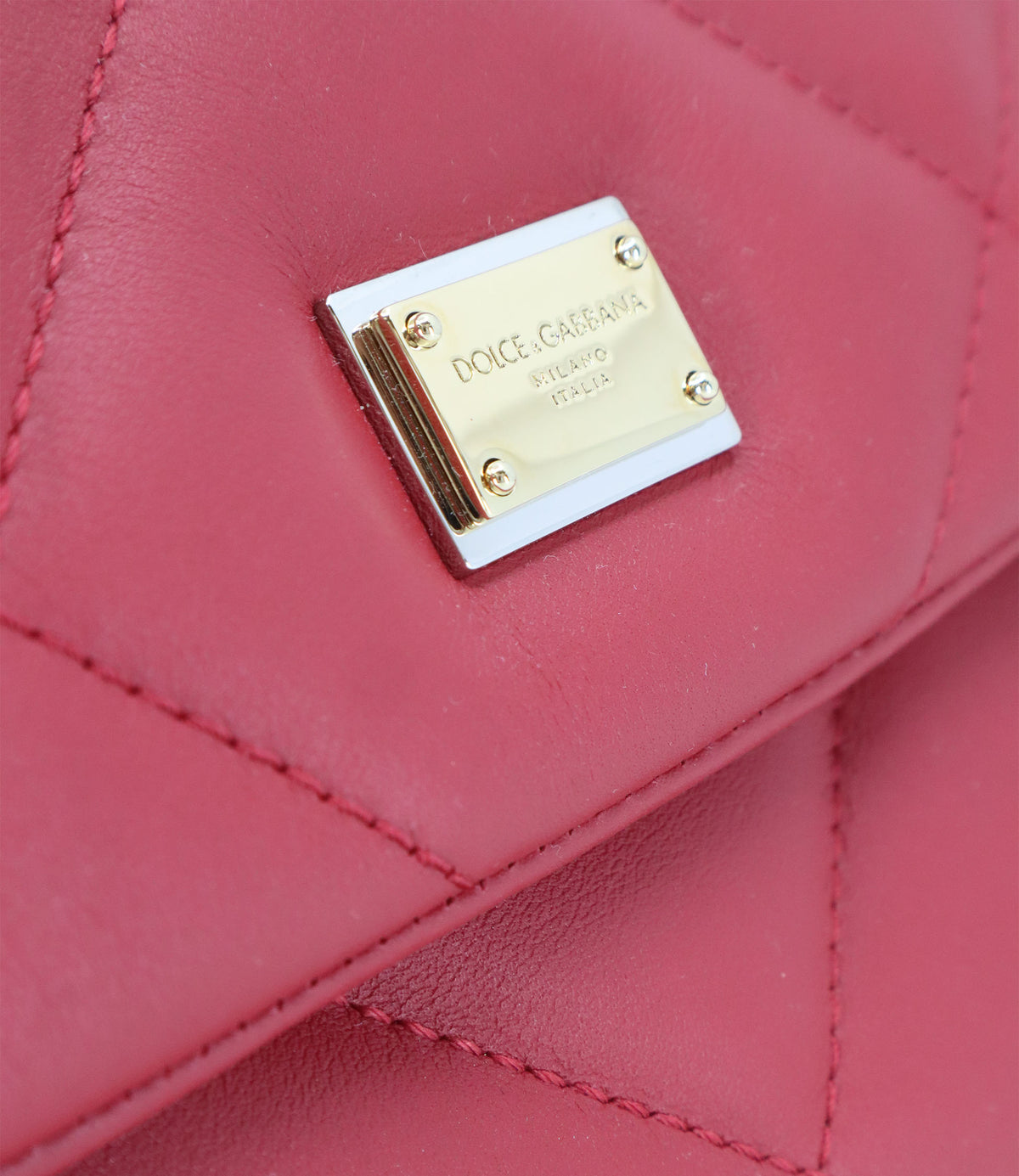 Dolce & Gabbana Handtasche rot gesteppt aus Leder mit Logo-Plakette