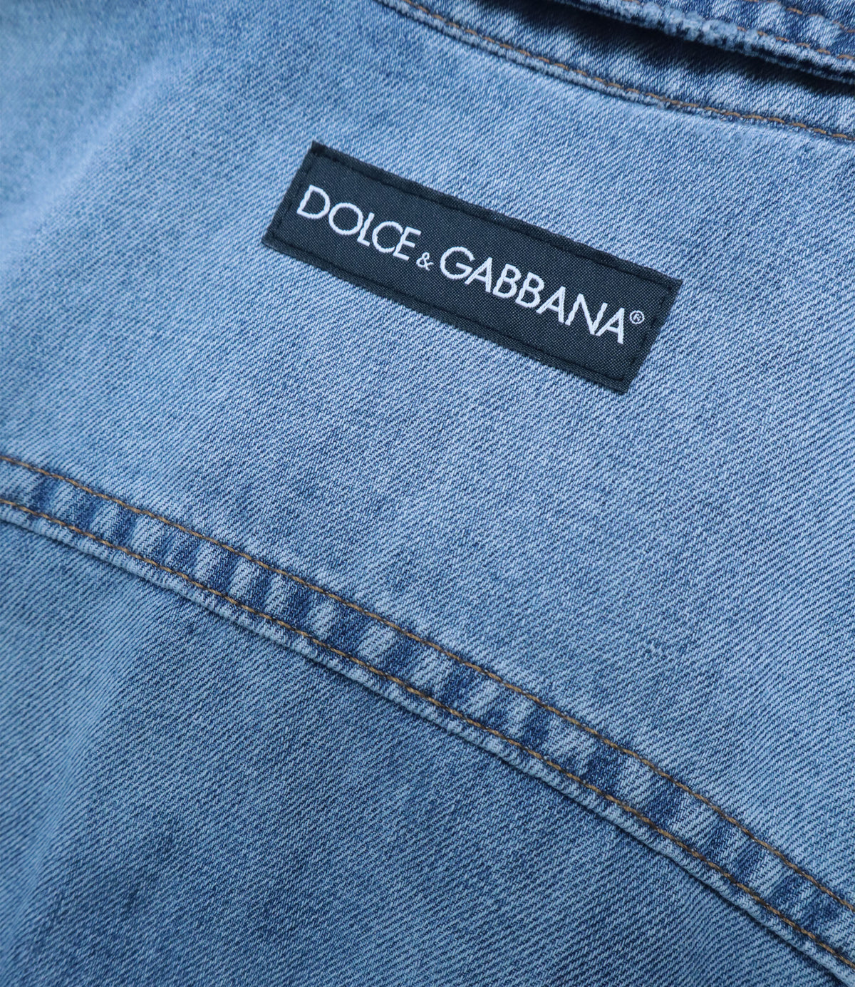 Dolce & Gabbana Jeansjacke Größe 10 in Hellblau mit Leoparden-Stickerei und Applikationen