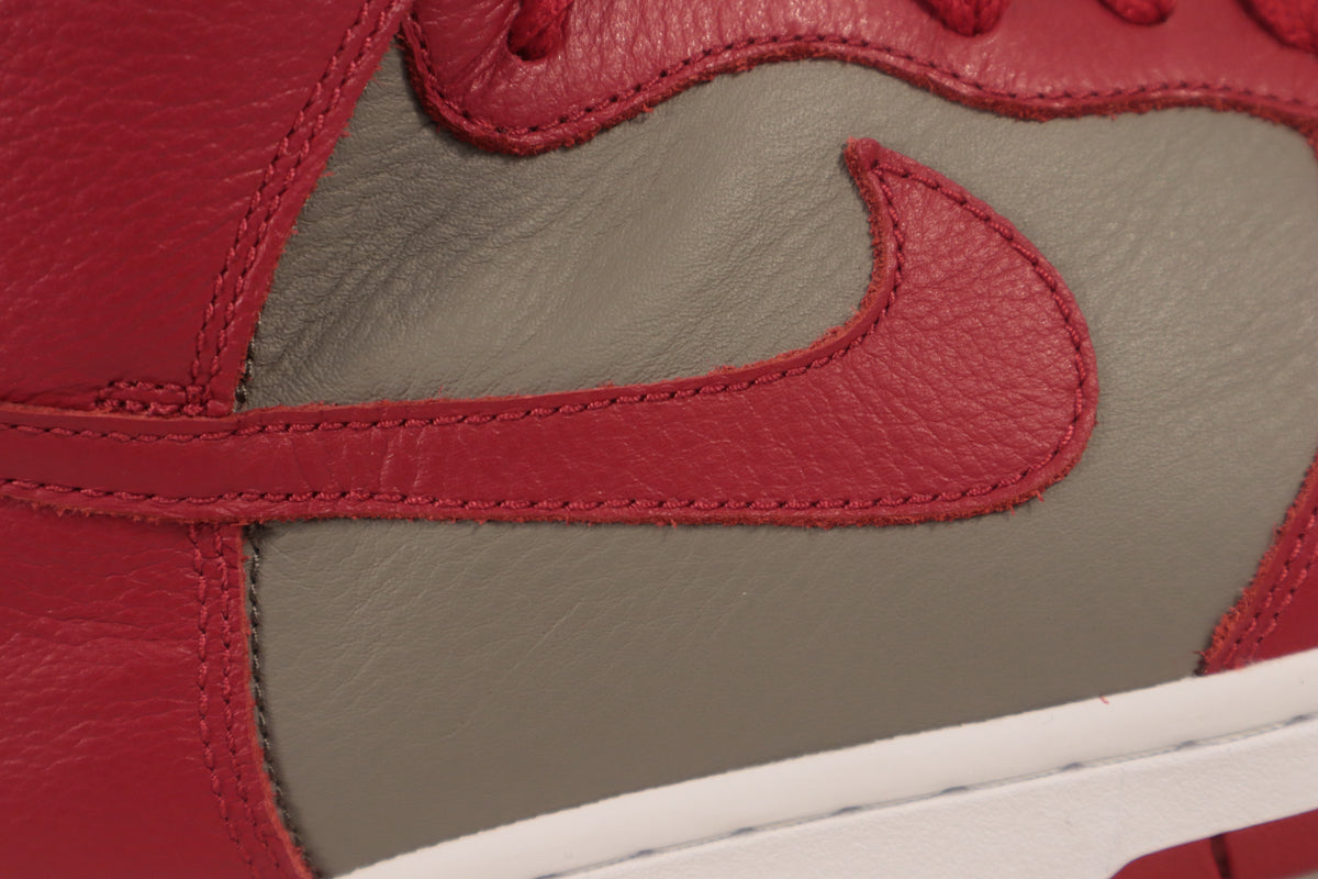 Air Jordan High-Top Sneaker – Echtheitsnachweis